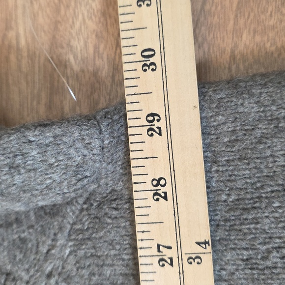 Old Navy 4X Crew Neck Pullover Gray - Picture 7 of 10